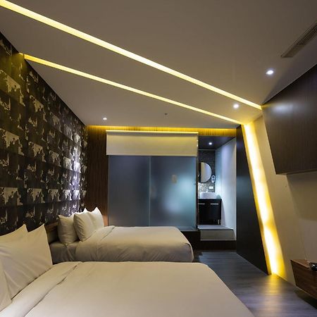 Hotel Nch - Ningcui G11 Taizhong Zewnętrze zdjęcie