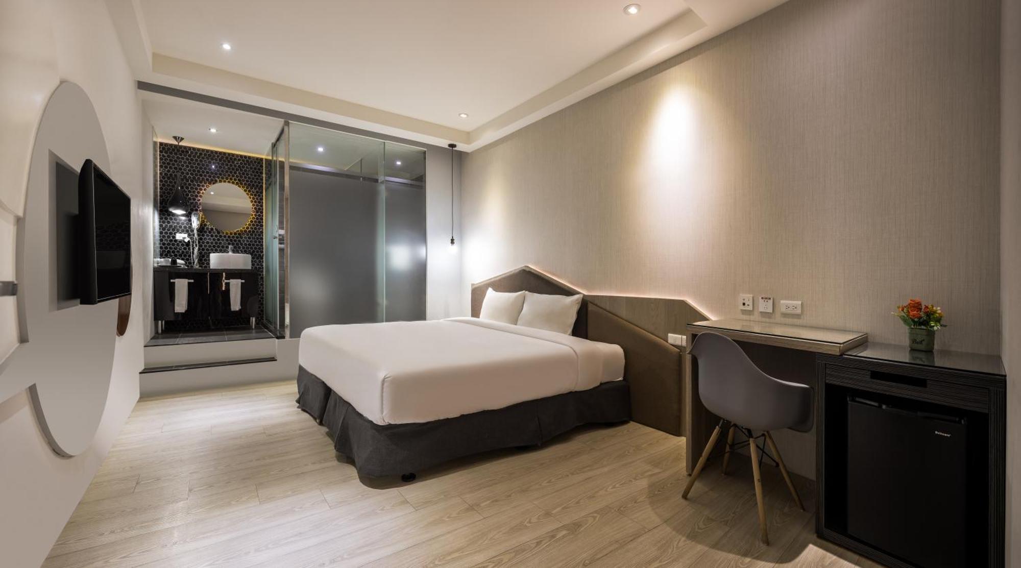 Hotel Nch - Ningcui G11 Taizhong Zewnętrze zdjęcie